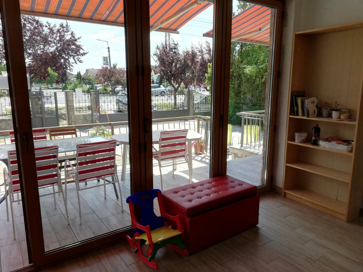 Boathouse Balatonlelle With Sauna Ngoại thất bức ảnh